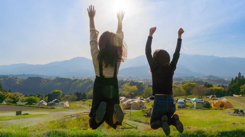 アウトドアやキャンプは好きだけど虫は苦手 シーンごとに変えたい虫よけのコツ ダニよけシリカのウッディラボ 家事らくコラム