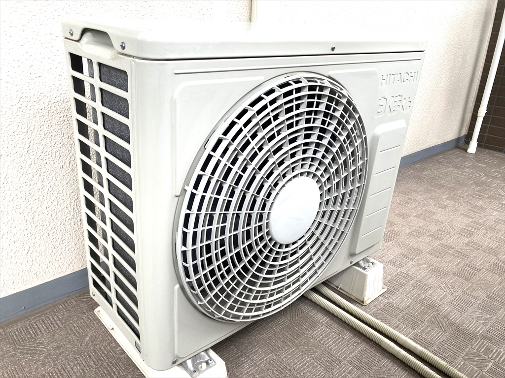 エアコン室外機（掃除後）